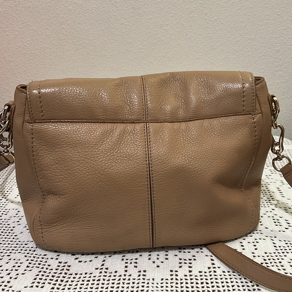 Cole Haan Crossbody Bag. - Picture 5 of 9